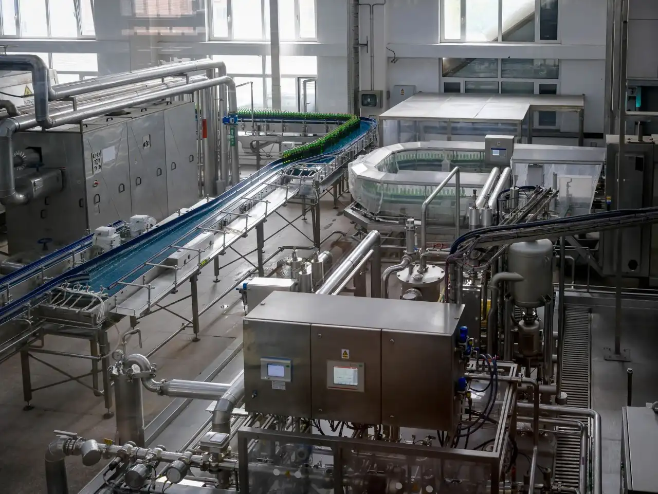 电机启动器产品技术升级:降低启动冲击与提升运行效率的实践